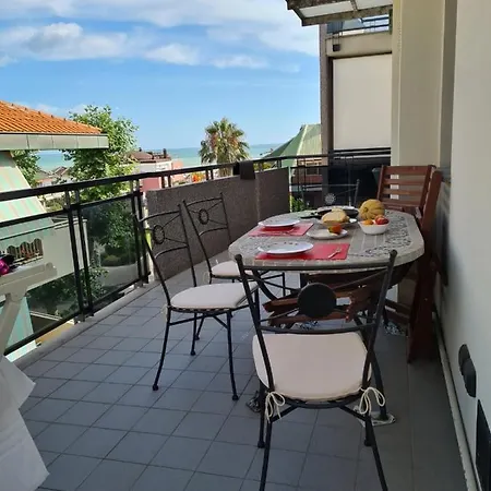 Apartment A Two With A Seaview Francavilla Al Mare